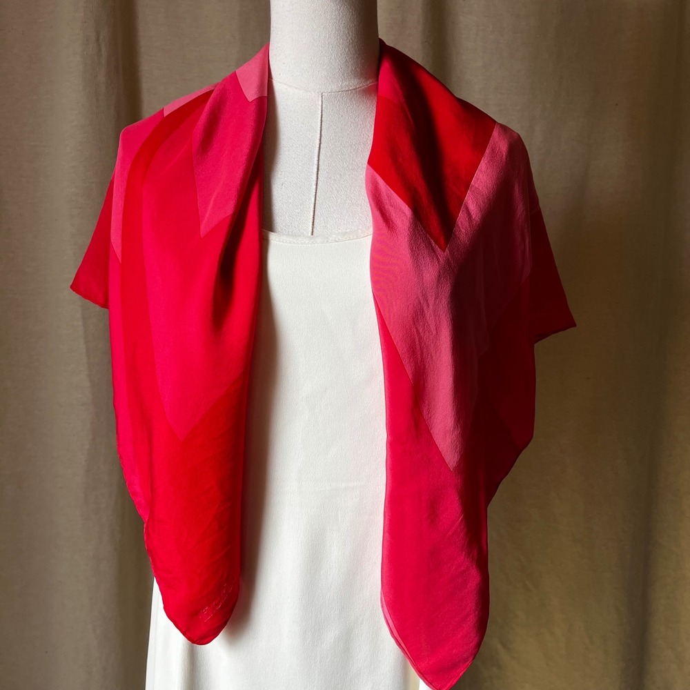 Vintage Fiorio Milano Silk Scarf Red Pink Geometric Italy 33x34